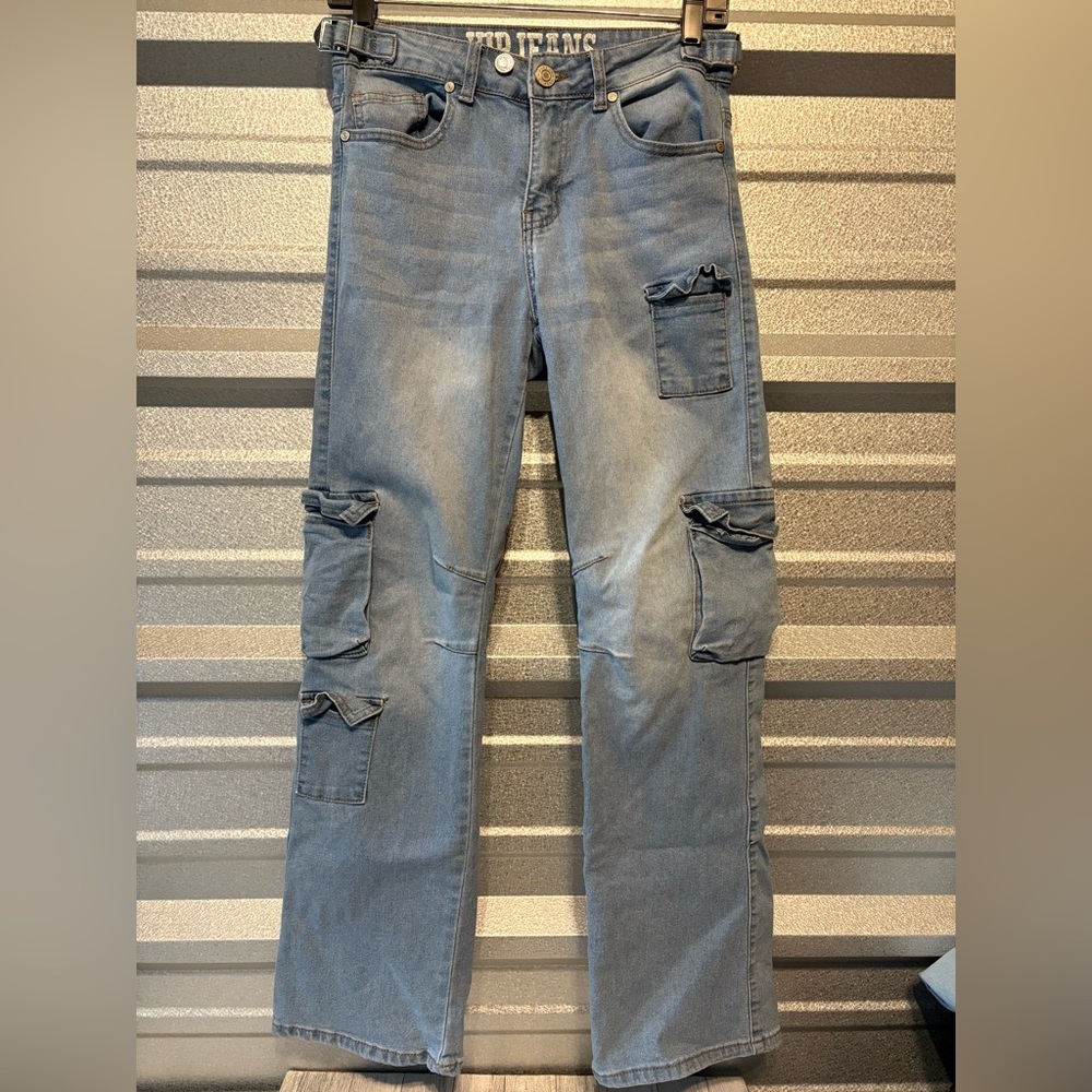 VIP Relaxed Fit Men's Gray Jeans with Cargo Pockets